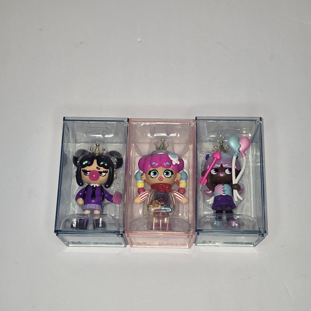 XOX Kweenie Fearless Kweens lot of 3